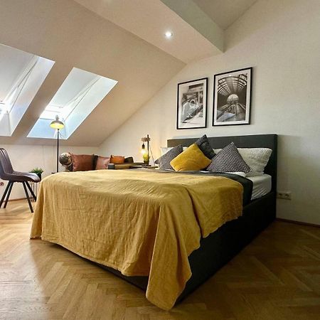 Designer Apartments, 2 Min To U1 Reumannplatz Vienne Extérieur photo